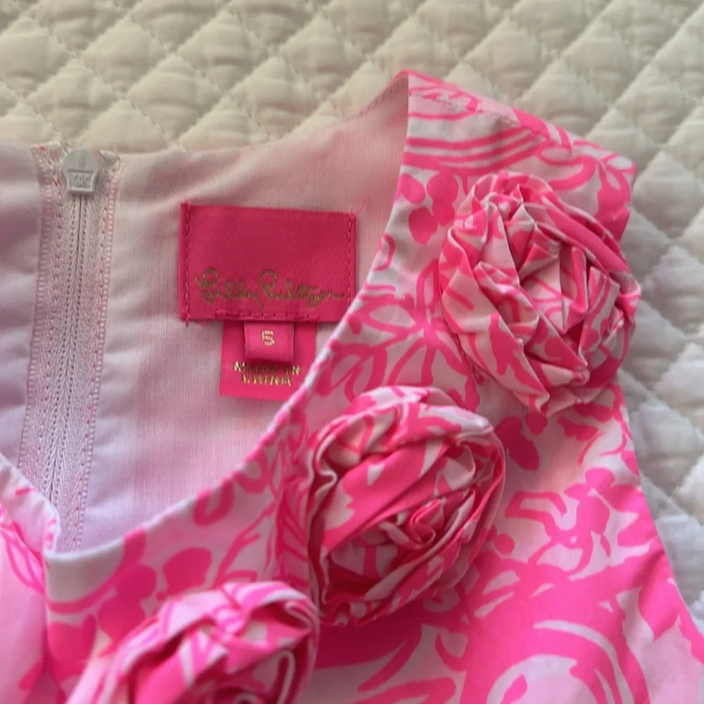 Lilly Pulitzer Girls Little Lilly Classic Shift Dress. Bunny Hop. Size 5 - Picture 3 of 4